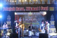 Salah satu penampilan di Larasati 4