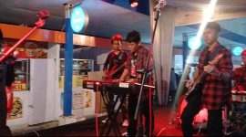 Penampilan salah satu peserta di Festival Band Pelajar Disdikbud Kota Probolinggo 