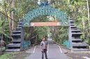 Pintu masuk hutan Alas Purwo banyuwangi jawa timur