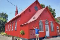 Gambar gereja merah kota Probolinggo