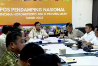 Presiden RI Prabowo saat berkoordinasi dengan para pejabat terkait