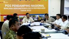 Presiden RI Prabowo saat berkoordinasi dengan para pejabat terkait