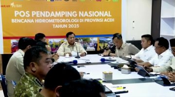 Presiden RI Prabowo saat berkoordinasi dengan para pejabat terkait