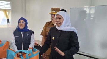 Gubernur Jatim Khofifah Luncurkan Bantuan untuk Siswa Prasejahtera, Asa Baru Pendidikan Jatim