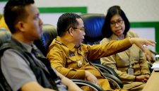 Walikota Probolinggo saat acara persiapan penandatanganan akta pendirian Perusahaan Perseroan Daerah (Perseroda) Bahari Tanjung Tembaga