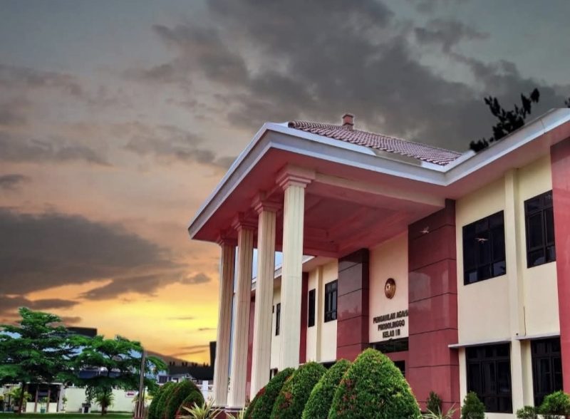 Kantor pengadilan Agama ( foto : fb PA Probolinggo)