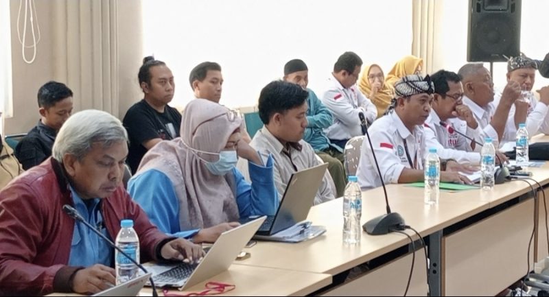 Rapat Dengar Pendapat dengan DPRD