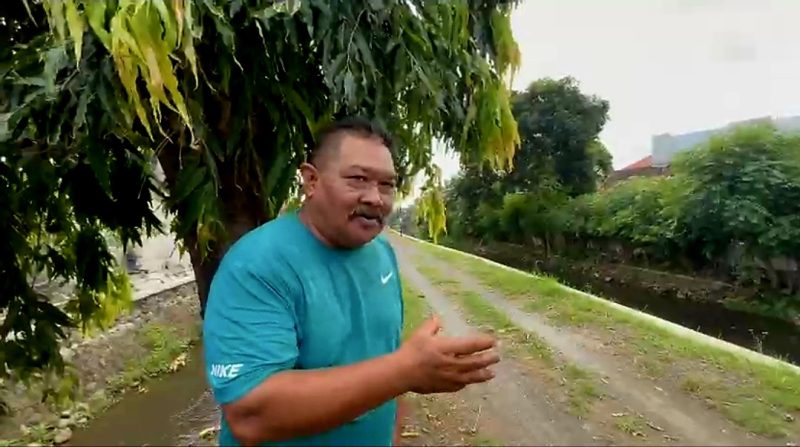 Anggota DPRD Robit Riyanto saat berada di lokasi Glaser